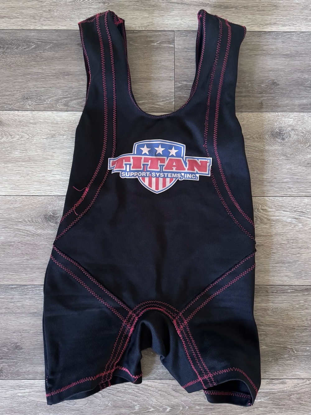 Titan 1 ply Black squat suit size 44 powerlifting